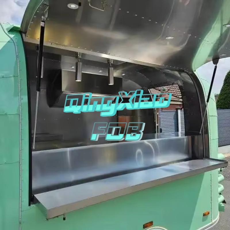 W pełni wyposażony food truck  – Coffee Equipment Europe recenzja i cena